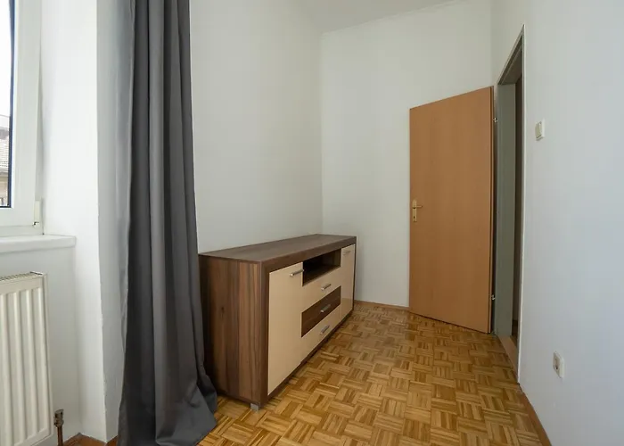 Two Bedrooms Family *